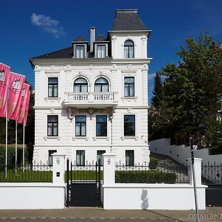 Boutique Hotel Villa Am Ruhrufer Golf & Spa Muelheim an der Ruhr Exterior photo